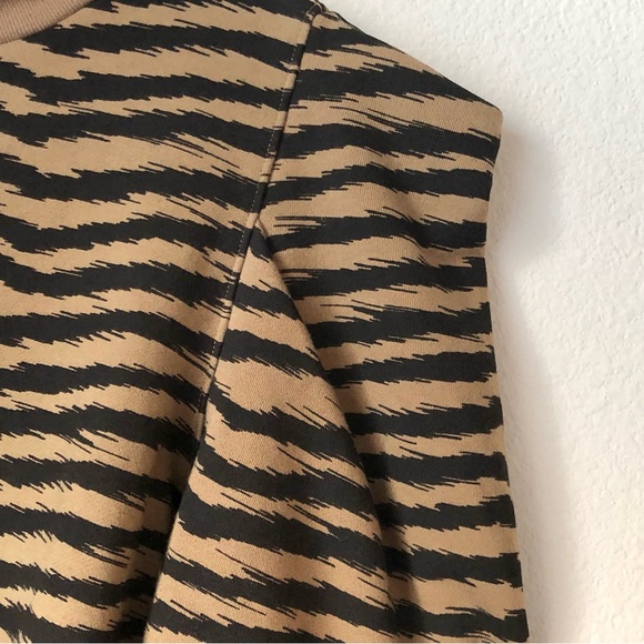 CLOSEOUT \AGOLDE\• NWT Serpentine Mock Neck Sweatshirt - Picture 7 of 16